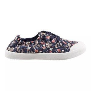 Slip-on sneaker